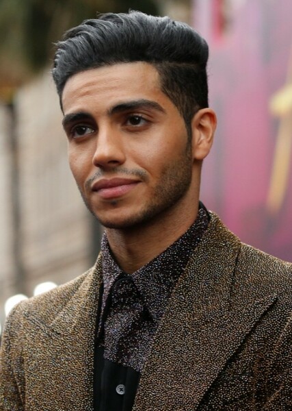 Mena Massoud photo
