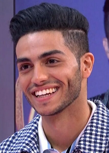 Mena Massoud photo
