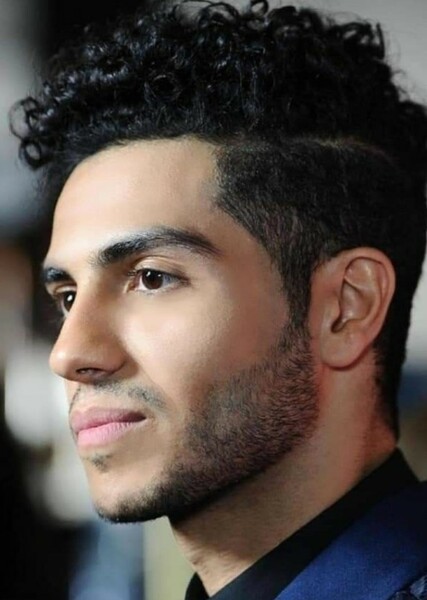 Mena Massoud photo