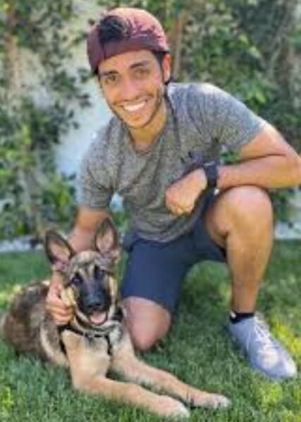 Mena Massoud photo