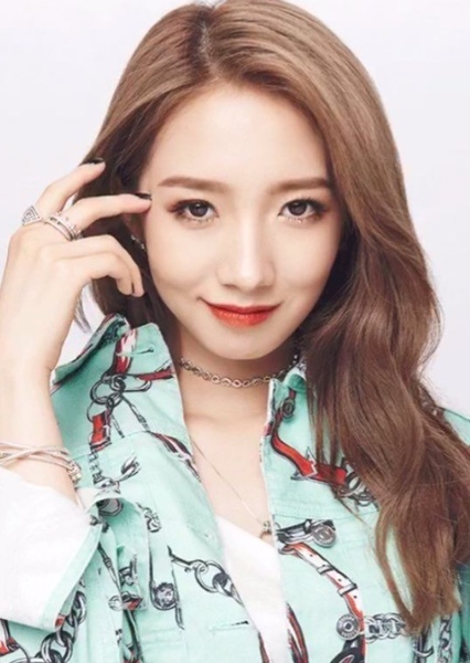 Meng Meiqi photo