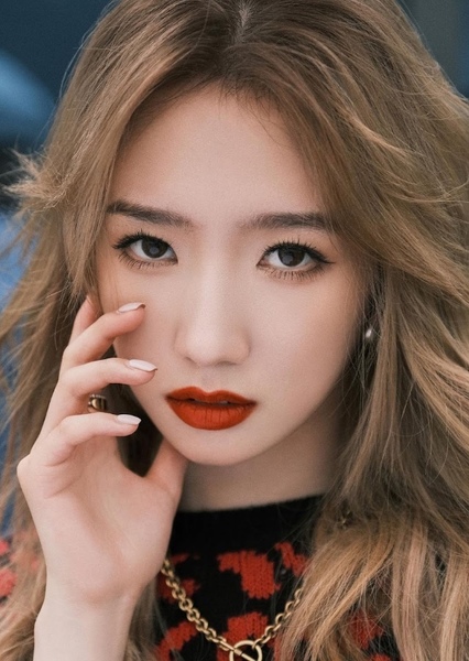 Meng Meiqi photo