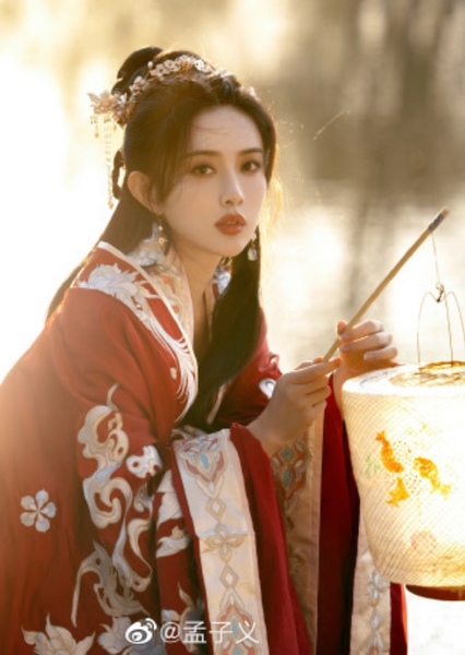 Meng Ziyi photo