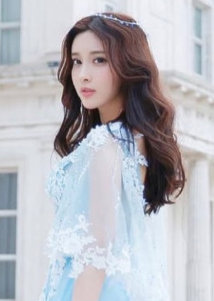 Meng Ziyi photo
