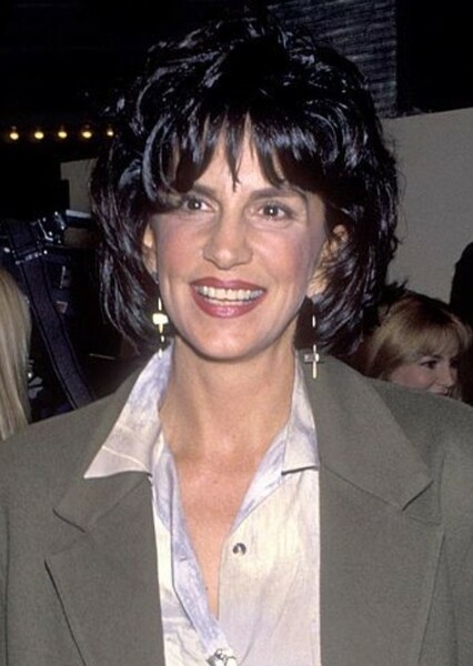 Mercedes Ruehl photo