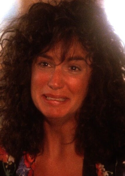 Mercedes Ruehl photo