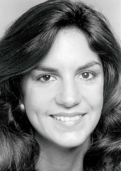 Mercedes Ruehl photo