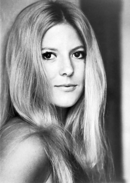 Meredith MacRae