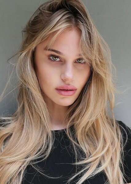 Meredith Mickelson photo