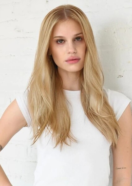 Meredith Mickelson photo