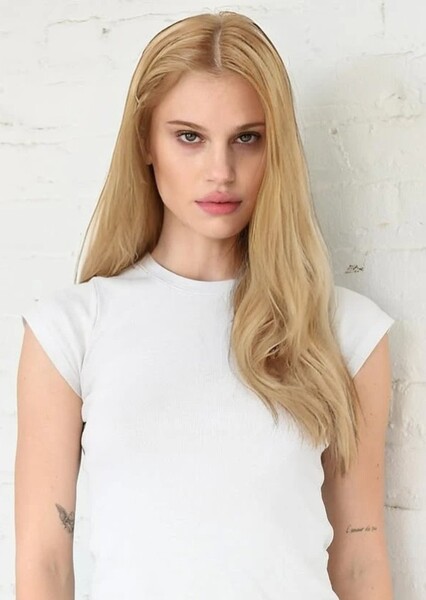 Meredith Mickelson photo