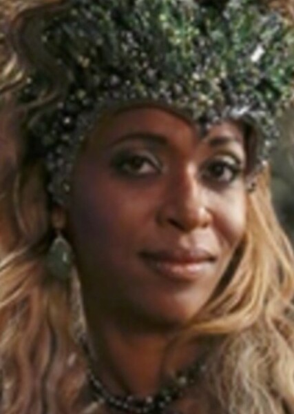 Merrin Dungey photo