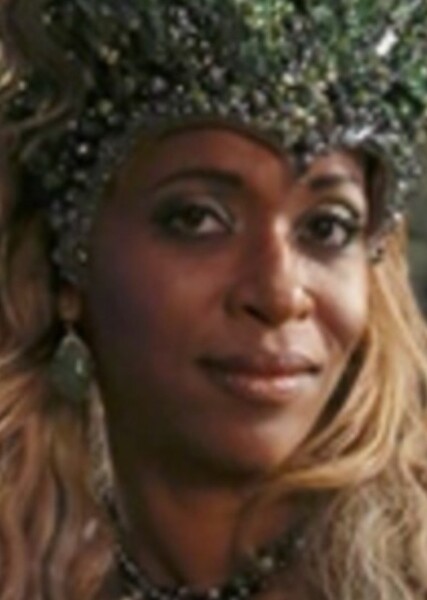 Merrin Dungey photo