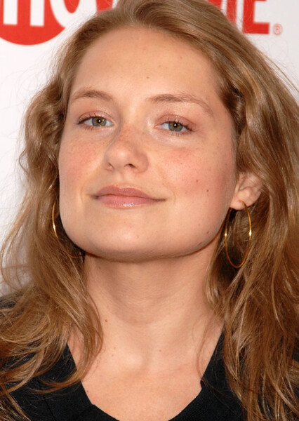 Merritt Wever photo