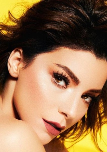 Merve Boluğur photo