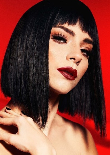 Merve Boluğur photo