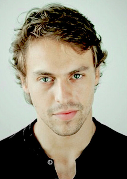 Metin Akdülger photo