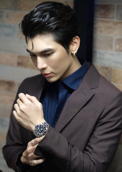 Mew Suppasit photo