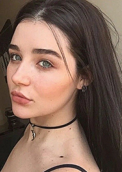 Mia Alves photo