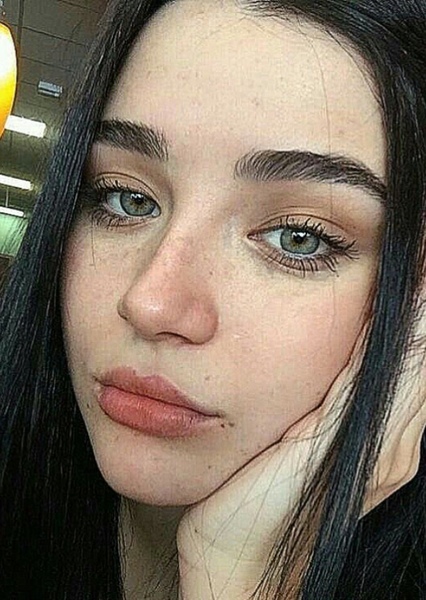 Mia Alves photo