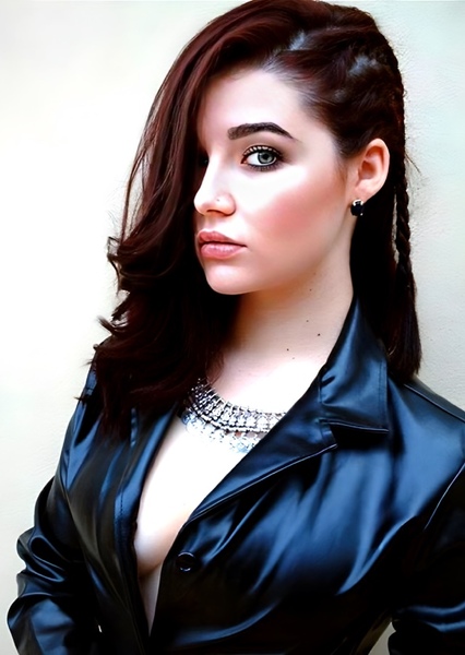 Mia Alves photo