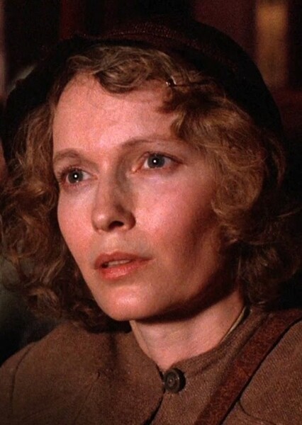 Mia Farrow photo