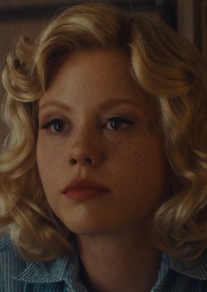 Mia Goth