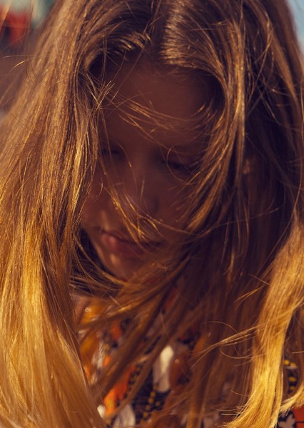 Mia Goth photo