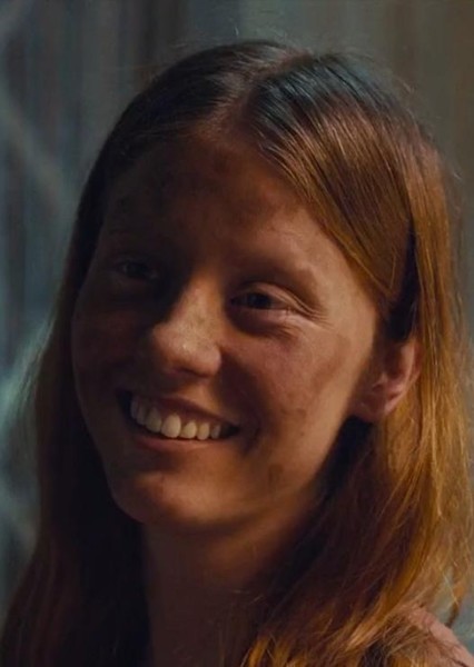 Mia Goth photo