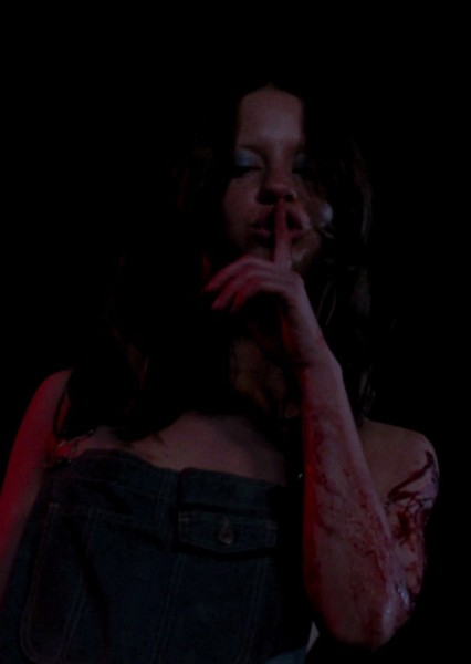 Mia Goth photo