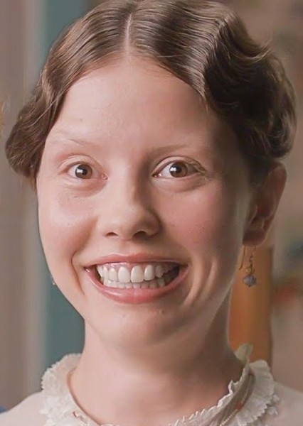 Mia Goth photo