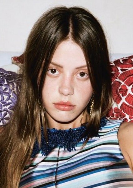 Mia Goth photo