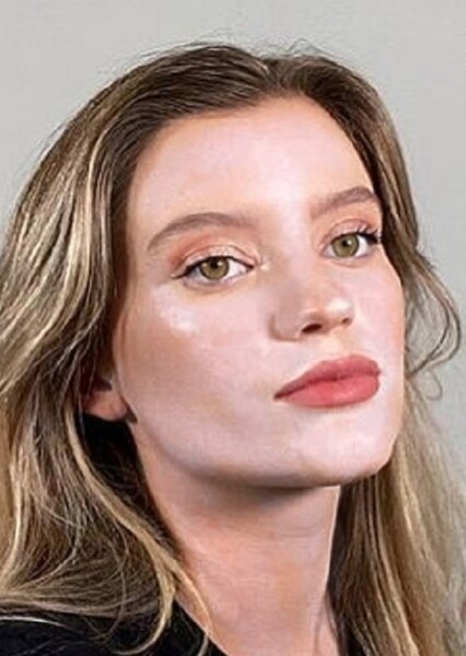 Mia Healey photo