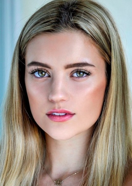 Mia Healey photo