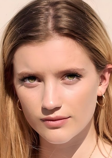 Mia Healey photo