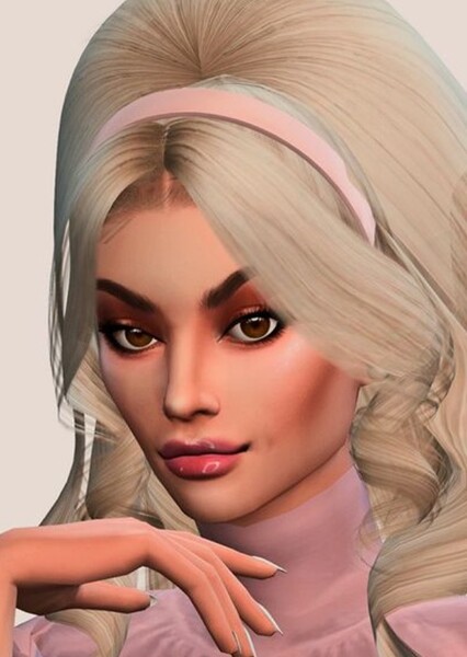 Mia Heartlock photo