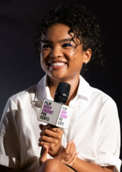 Mia Issac photo