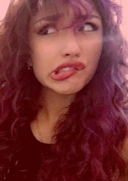 Mia Xitlali photo