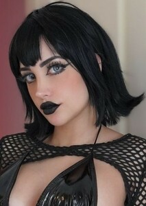 Photos of Micaela Ari on myCast - Fan Casting Your Favorite Stories