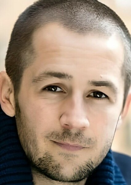 Michael Angarano photo