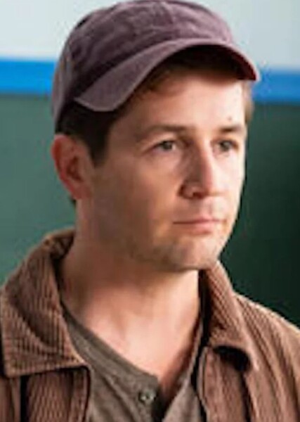 Michael Angarano photo