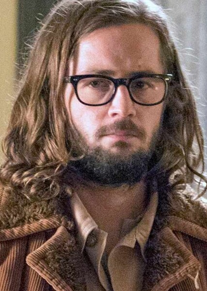 Michael Angarano photo