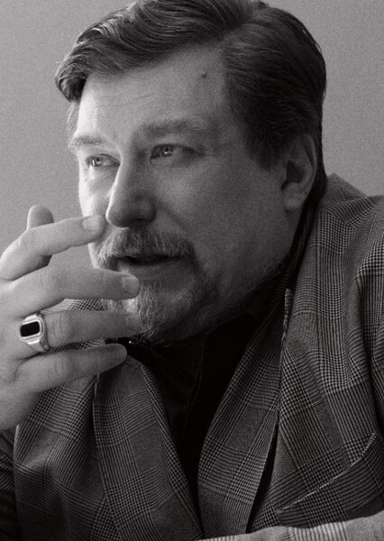 Michael Chernus photo