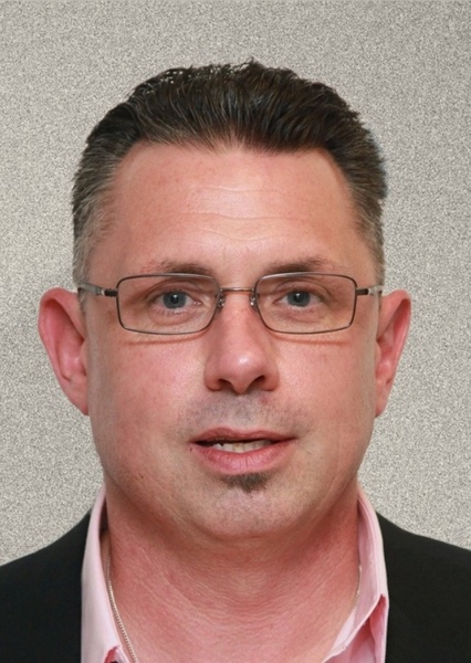 Michael Cole photo