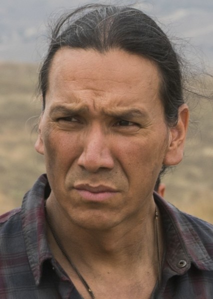 Michael Greyeyes photo