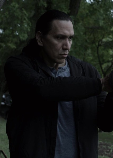 Michael Greyeyes photo