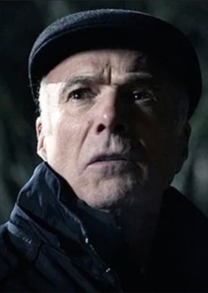 Michael Hogan
