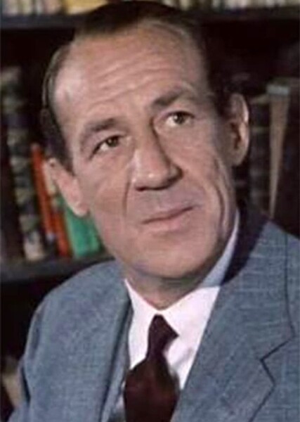 Michael Hordern photo