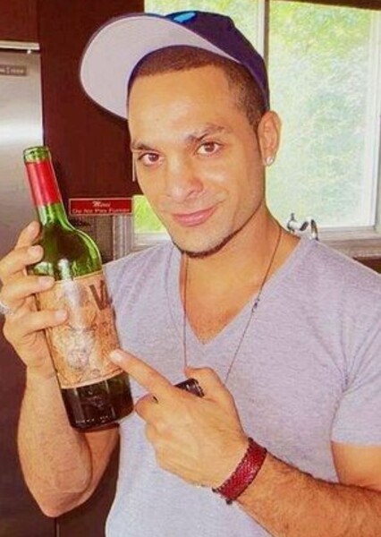 Michael Mando photo