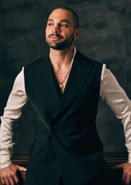Michael Mando photo